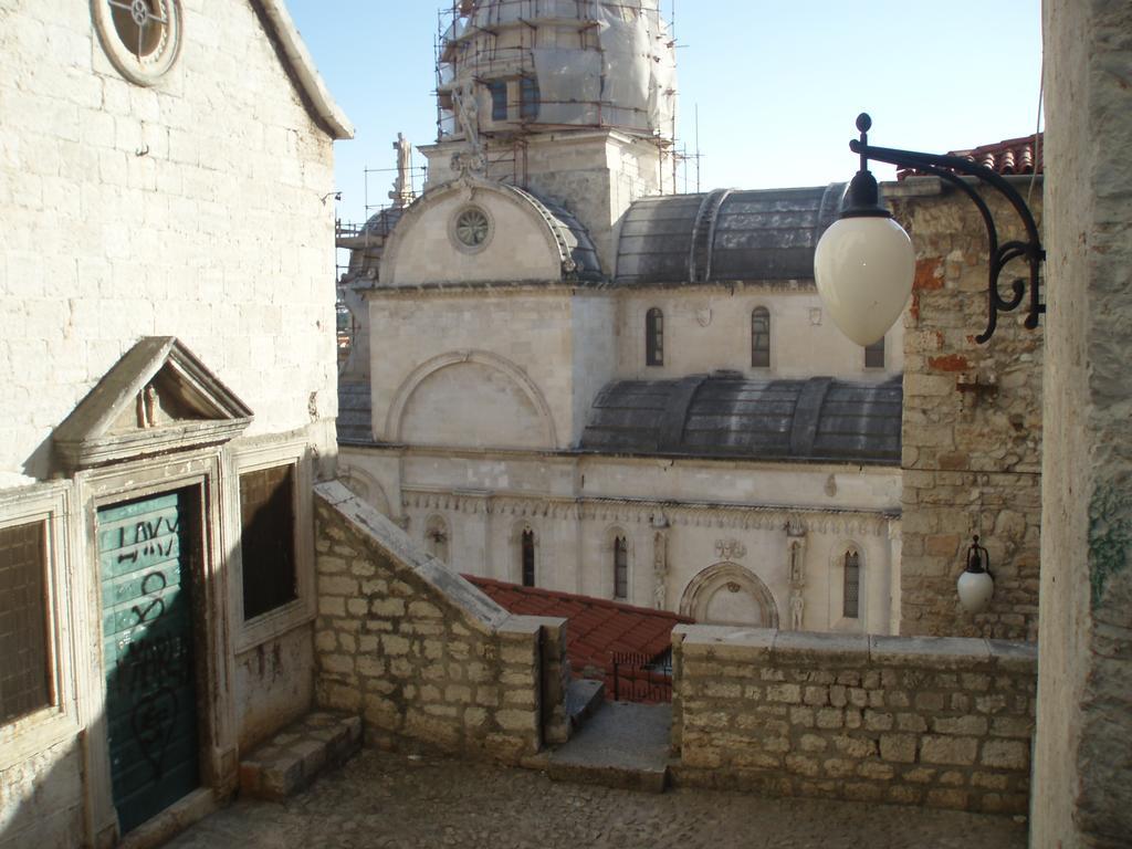 Apartment Boni Sibenik Bagian luar foto